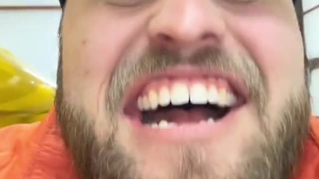 Airplane insurance companies when youHclaim