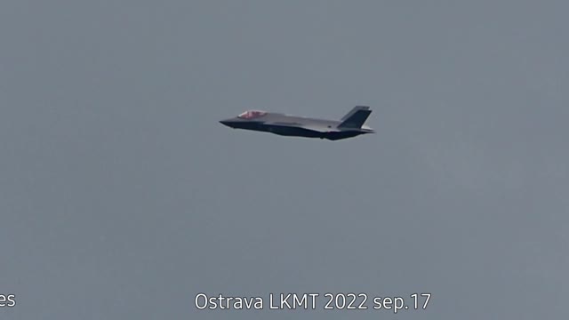 F-35 Lightning II Low overflight