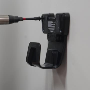 How to install the magnetic mount