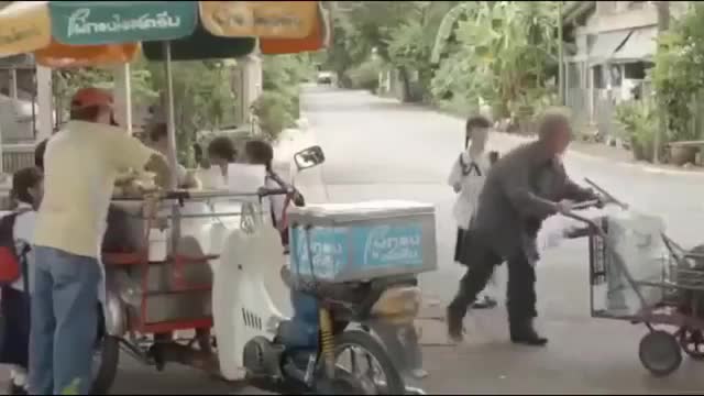 Sad Story - Grandpa / Inspirational Short Film