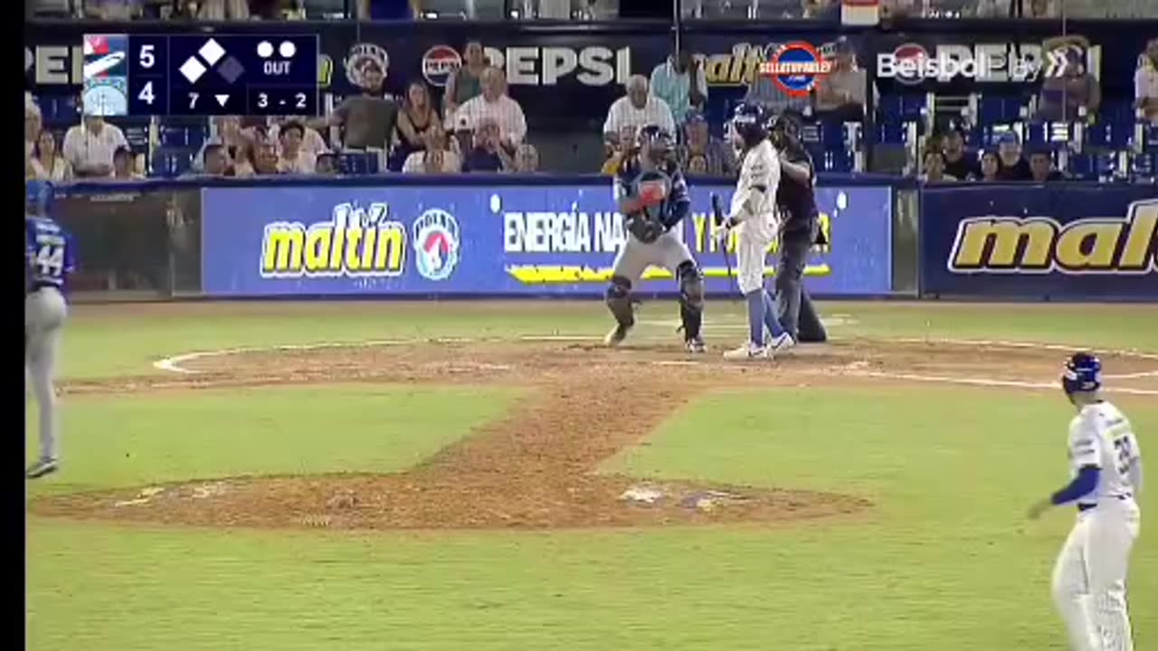 Tripulantes importados del Magallanes han quedado a deber