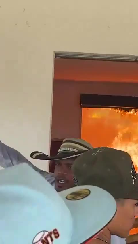 Incendio en Manatí - Atlantico