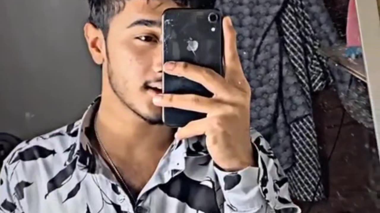 Stylish like follow comment please π«Άπ»π₯Ίπ