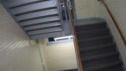 3884FHOB03Stair8_2021-01-05_17h03min27s693ms.mp4