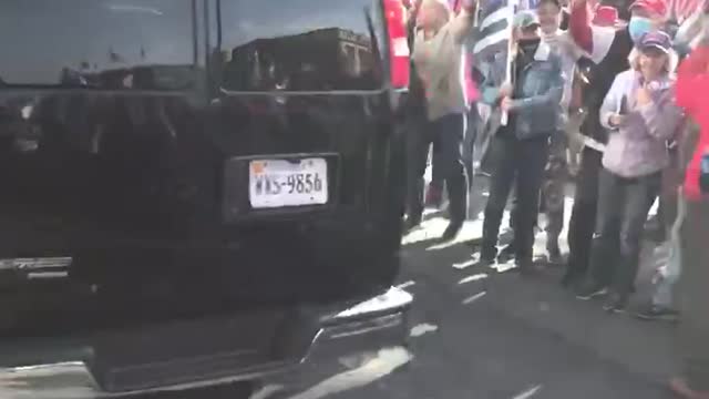 Trump Motorcade drives through Trump DC Rally!