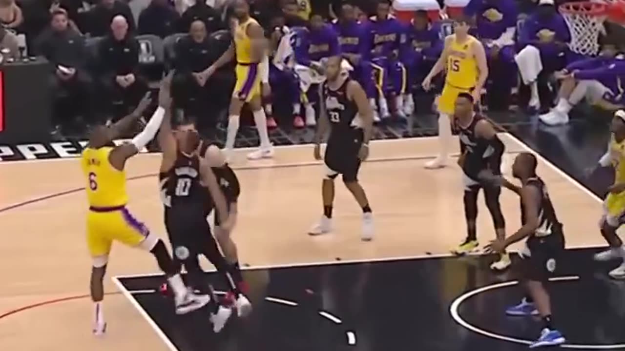 Clippers won 11 straight against lakers