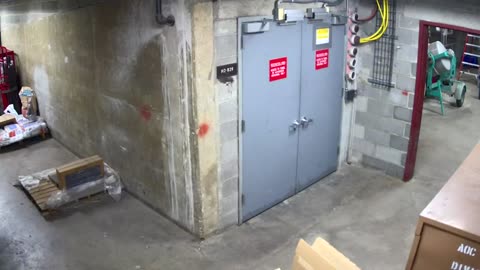 3810FHOBBAB34MechanicalRoom_2021-01-06_10h20min01s687ms.mp4