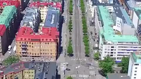 Do you feel dizzy when you look down?