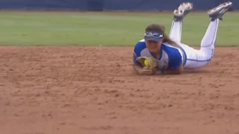 US Sports Softball Feat. Top WCWS softball defensive plays since 2015