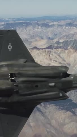 We can have the computer do perfect rolls or parts of one F35🔥