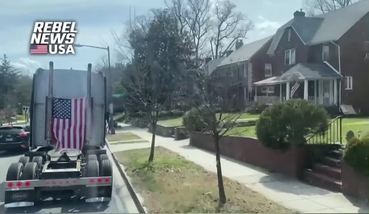The People's Convoy Was Able to Evade Police Checkpoints By Taking Residential Roads en Route to D.C.