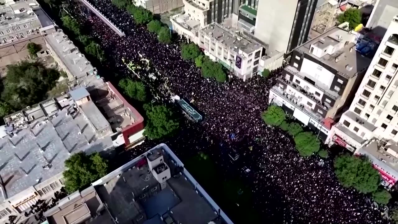 Mourners pack Iranian city for Raisi burial