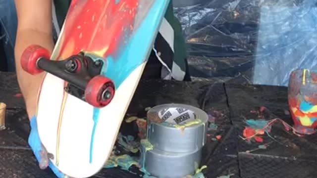 When he LIFTS the GLASS the COLOURS are MAGICAL!