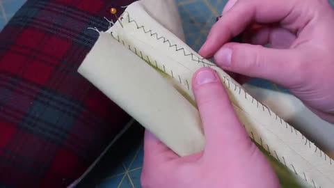 10 Seam Finishes Without a Serger || Basic to Couture