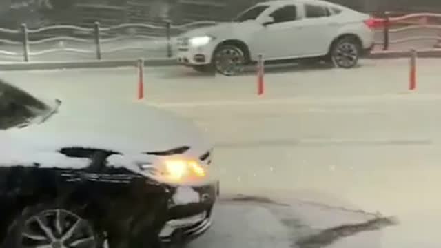 Sliding car