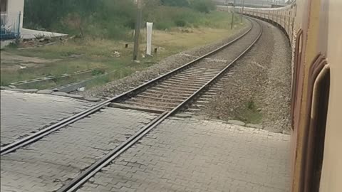 Indian Rail viem in turn type C