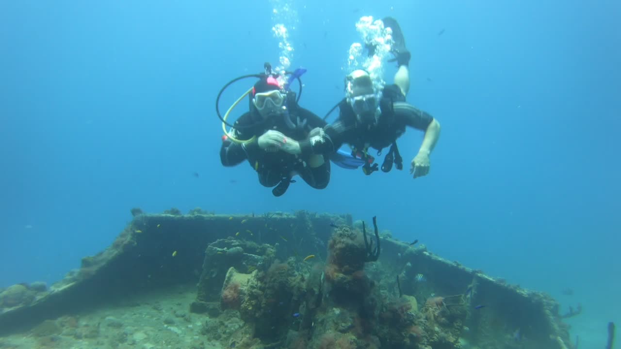 Posing underwater scuba Jamaica