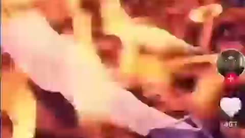 ΚΑΙ ΚΑΠΩΣ ΕΤΣΙ ΟΛΑ ΘΑ ΤΕΛΕΙΩΣΟΥΝ