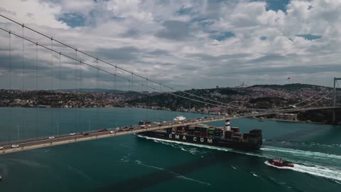 Stunning Time-lapse Footage of Bridge taken by Drone amazed everyone