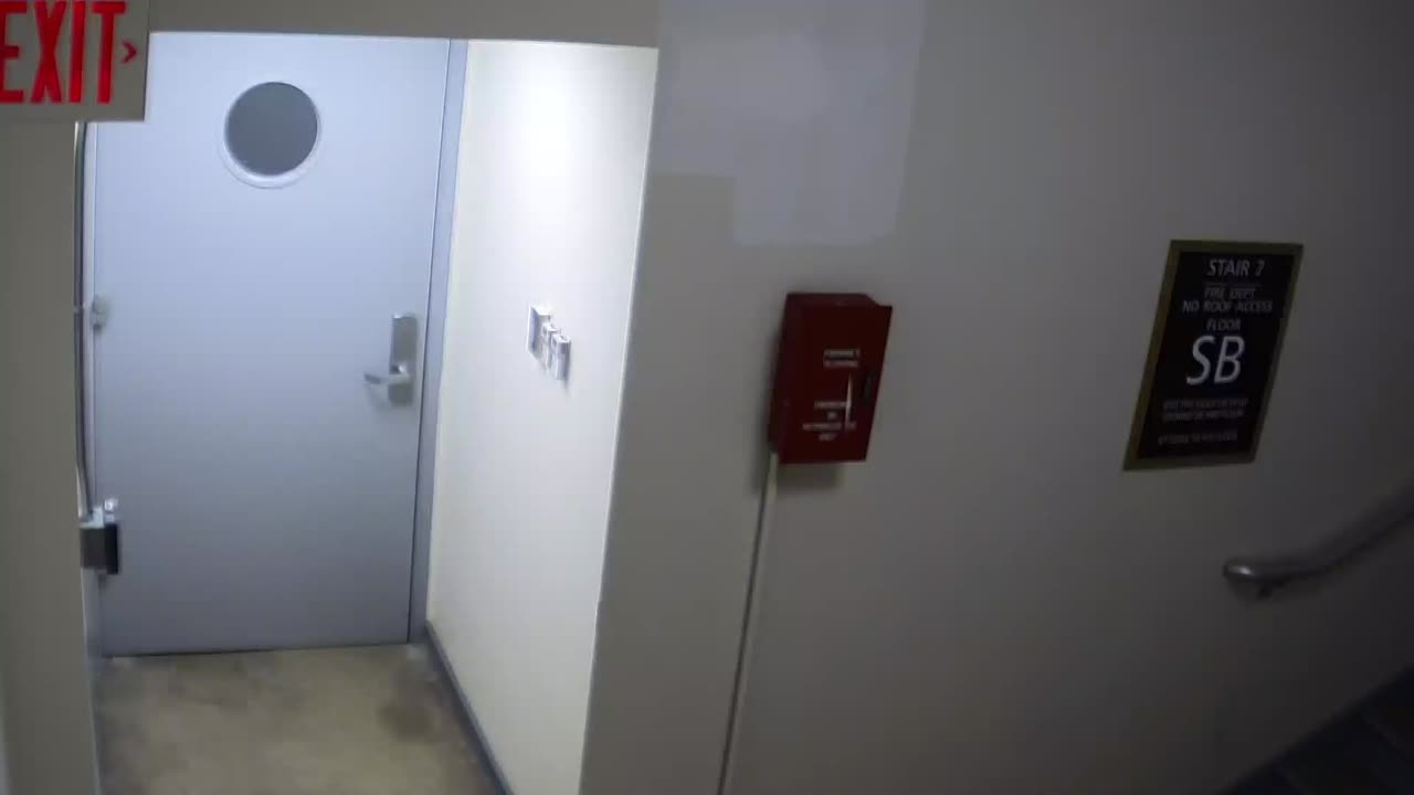 6111RHOBSBSWStair7_2021-01-06_00h40min01s547ms.mp4