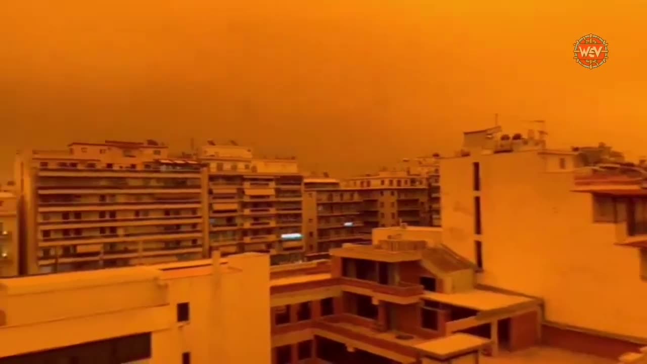 ***From Paradise to Mars: Dust Storm Transforms Greece***