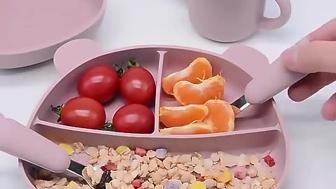 OEM silicone feeding tableware for kids infant self-feeding training