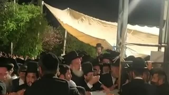 Terrorists at Meron setting up barricade to block the crowd