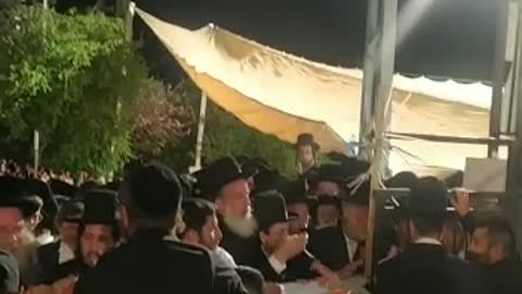 Terrorists at Meron setting up barricade to block the crowd