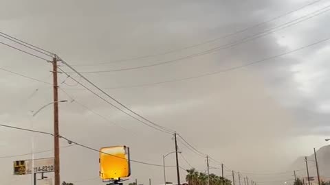 DID ANYONEDRIVE THROUGH THISSTORM TODAY IN VEGAS?