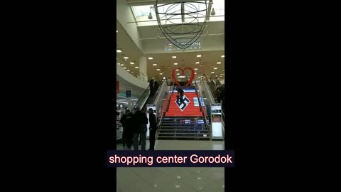 Ukraine shopping mall has swastika on staircase