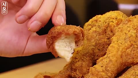 Mukbang crispy fried chicken