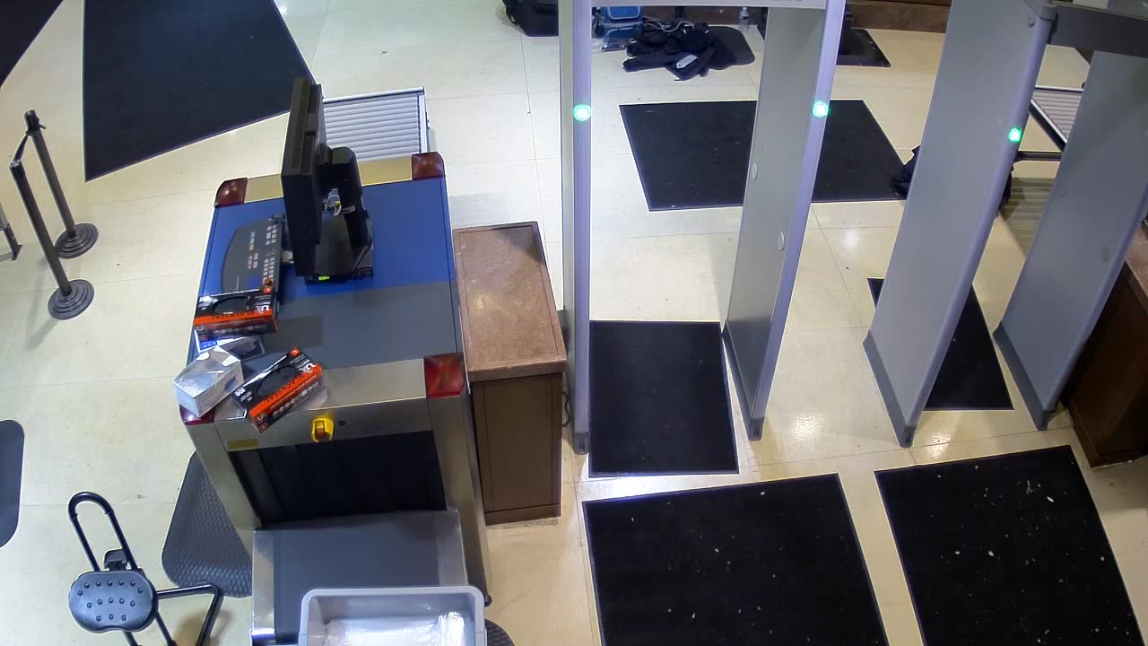 7136CVCULNScreeningMetalDet3_2021-01-06_18h40min01s117ms.mp4