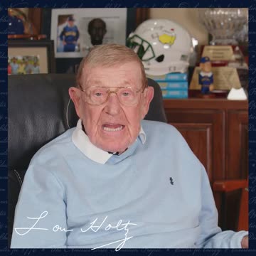 Lou Holtz Praises Linda McMahon’s Leadership—A Game Changer for Education!