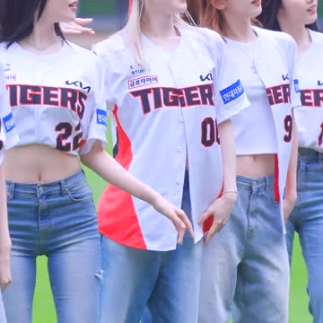 ARTMS _Virtual Angel_ 전희진(Jeon Heejin)