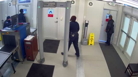 0972USCG00SouthTrailer_2021-01-05_16h00min01s173ms.mp4