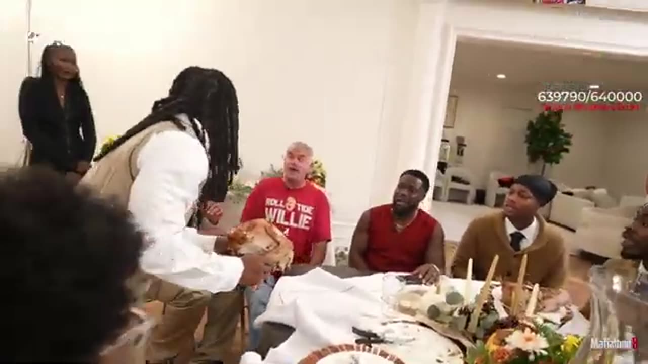 Thanksgiving Dinner With Kevin Hart & Druski!