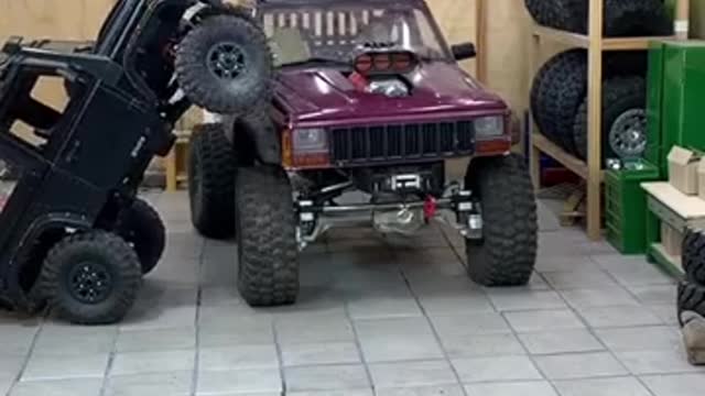 These RC cars feel the beat!! Disco by