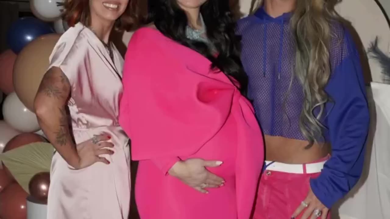 Gay Trannies Get Sister Pregnant To Have Kids