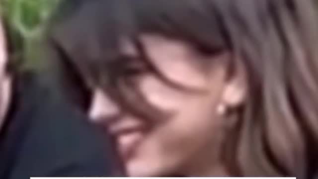 WOMAN FAKES FEELINGS