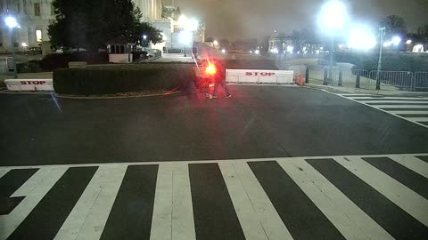 0687USCG00K25SouthBarricadePlaza_2021-01-05_04h40min00s093ms.mp4