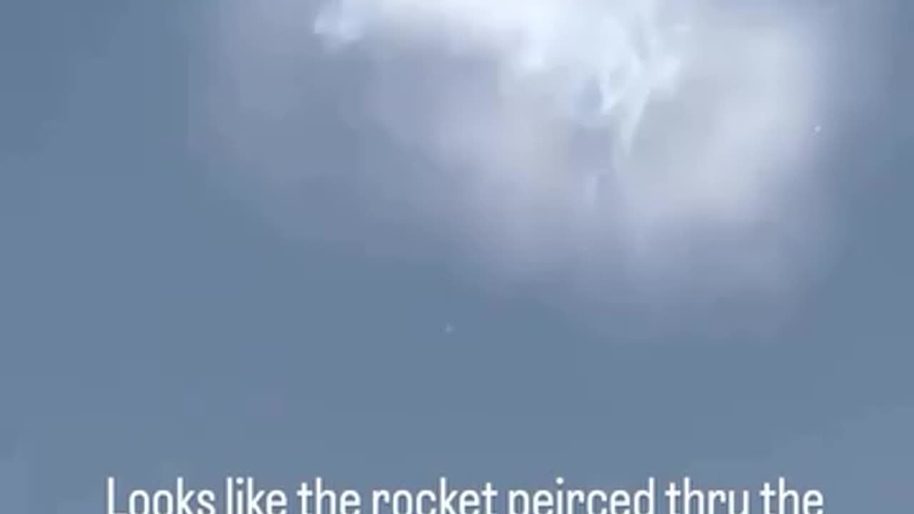 THE ROCKET LOOKS AS THOUGH IT HIT 💦 WATER 💦
