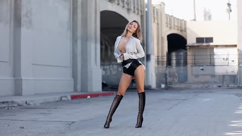 FASHION SHOOT IN DTLA | LOOKBOOK | ANNA CASEY