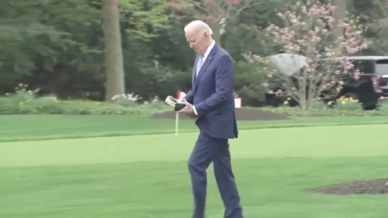 Biden ignored questions as he shuffled off to Delaware He's spent 40% of his presidency on vacation