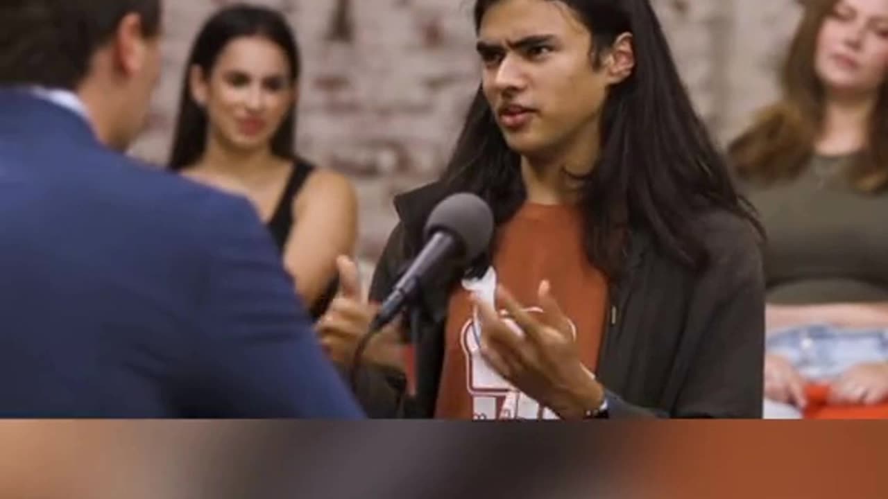 Charlie Kirk argues liberal about Trump