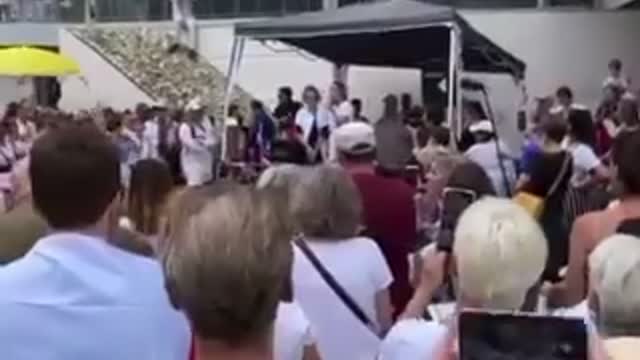 Une infirmière à Lyon.. " On n’a plus de cas Covid depuis 6 mois"
