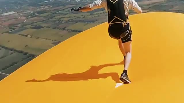 Skydiving from a hot air balloon🔥🔥