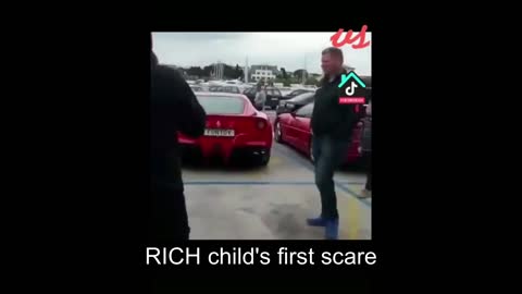 Funny - Priemio scare of a RICH x POOR child