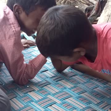 Kids Funny Arm Fight