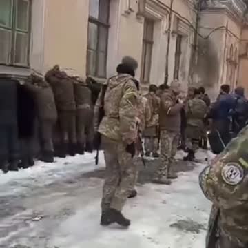 Sumy - captured Russians