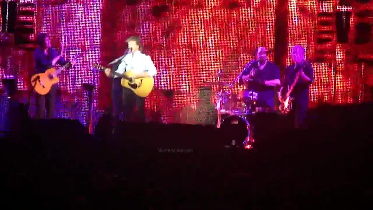 Paul McCartney Live Carrier Dome,And I Love Her